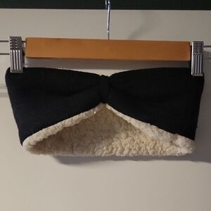 BearPaw Black and Cream Knit Headband